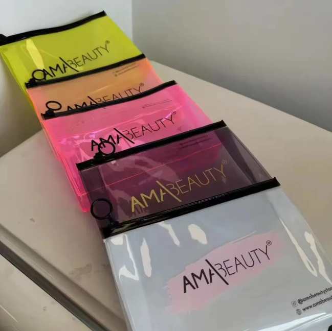 Une déclaration concernant la quantité minimale de commande de sacs en PVC et de sacs EVA