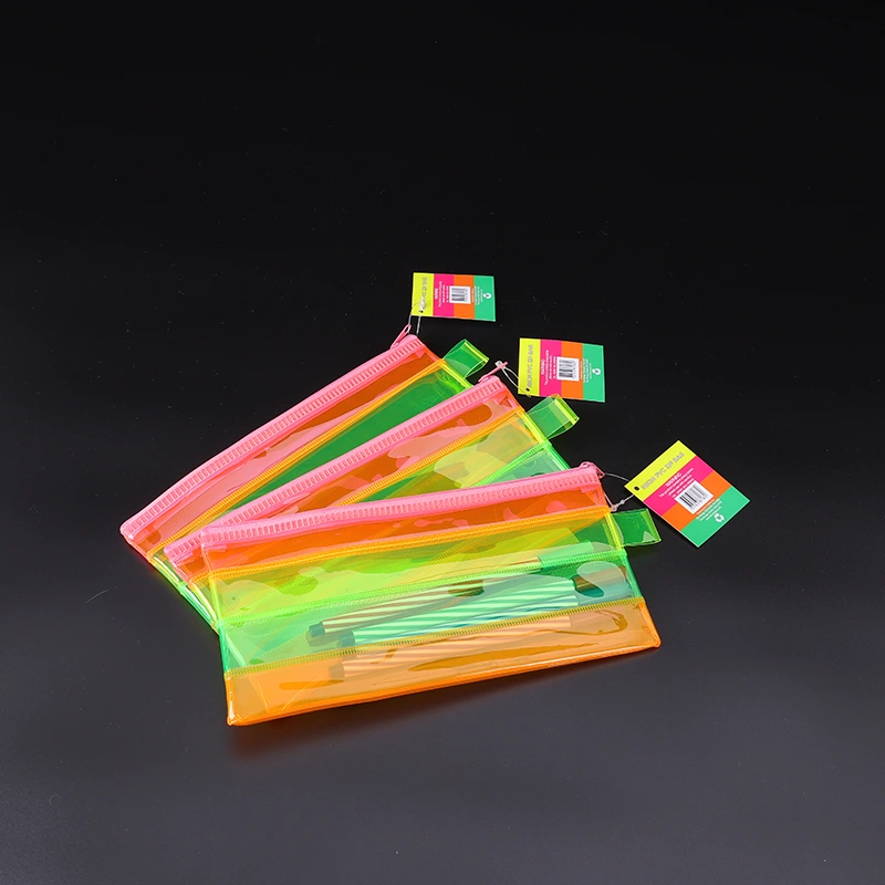 Trousse à crayons en PVC transparent de couleur
