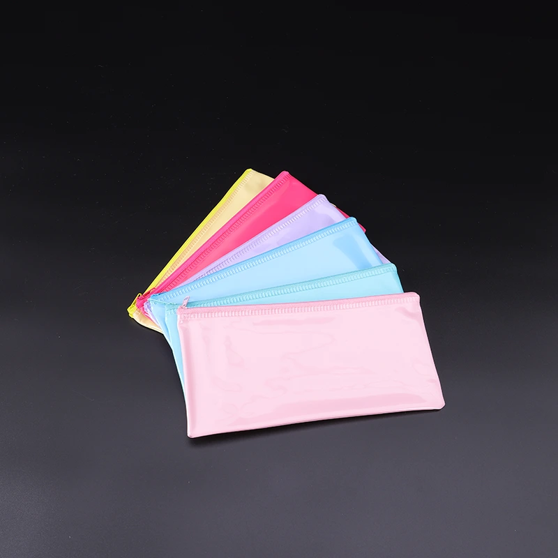 Trousse à crayons en PVC de couleur unie